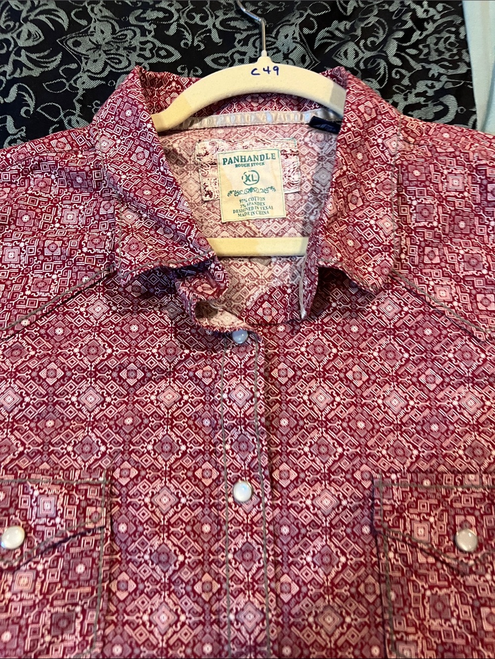 PANHANDLE ROUGH STOCK Women's Red Printed Button-Down Shirt with Contrast Cuffs - Picture 7 of 8